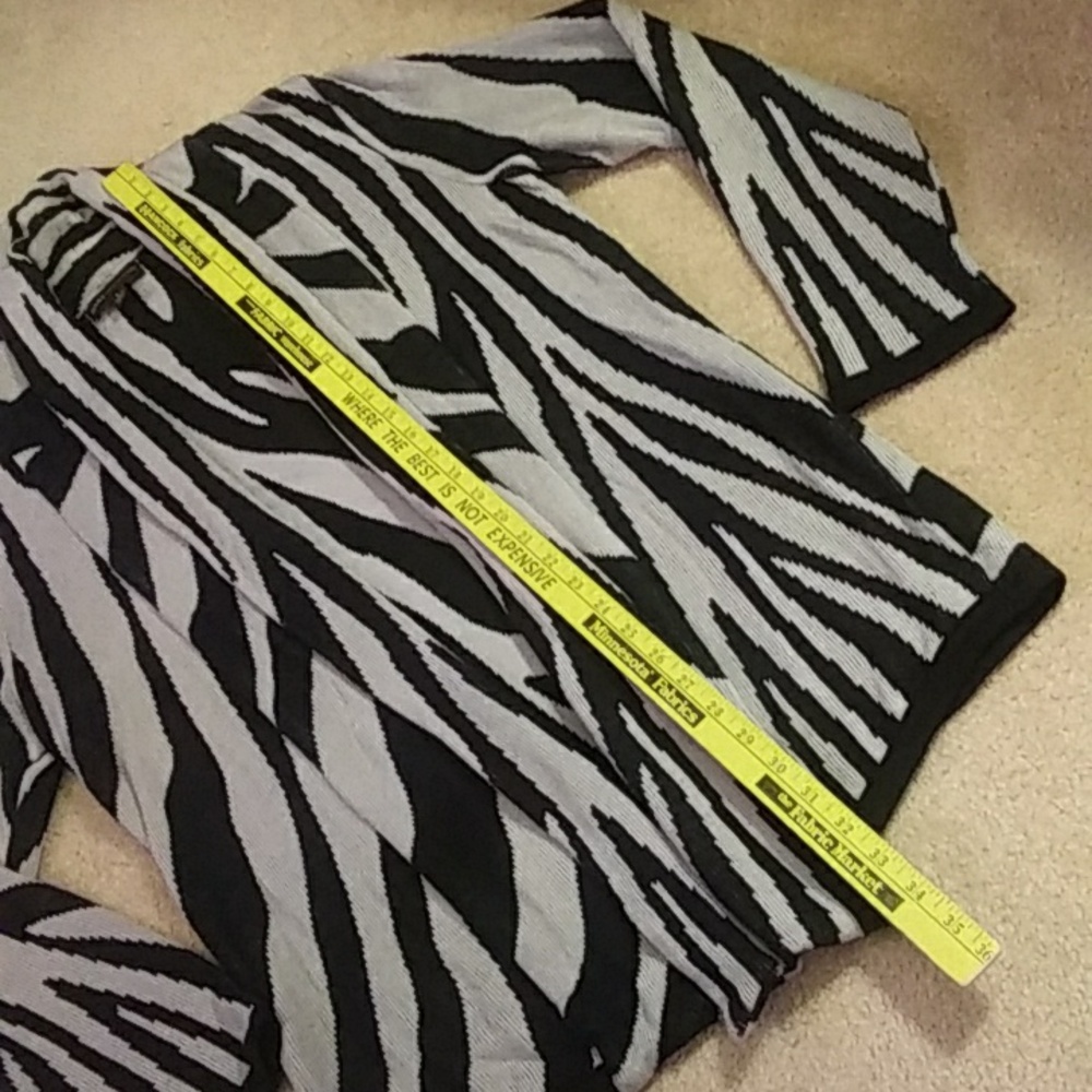 Dana Buchman Zebra Print Open Front Cardigan, Guc - image 6